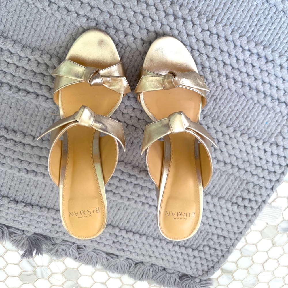 Alexandre Birman gold strap heels